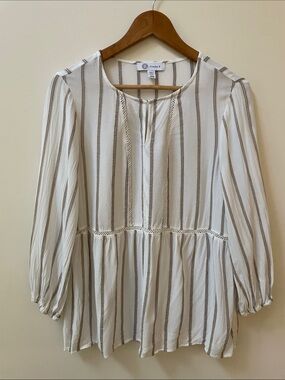 Christina B Stripped Pointelle detail key hole Blouse